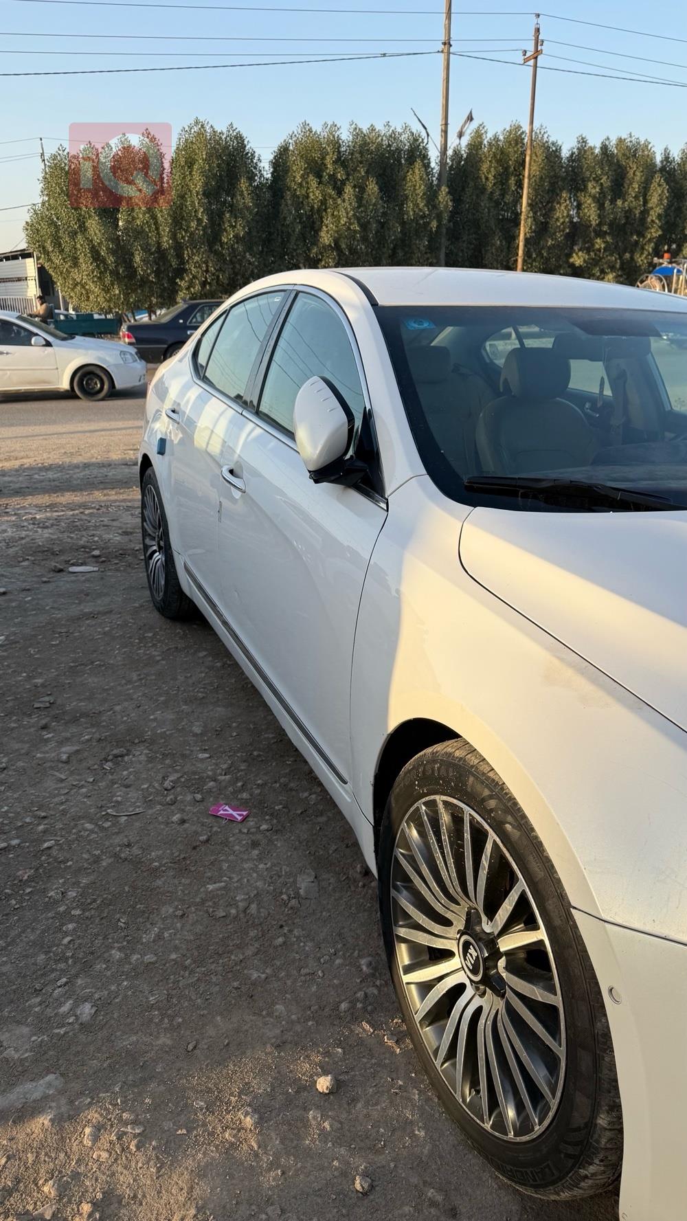 كيا كادينزا